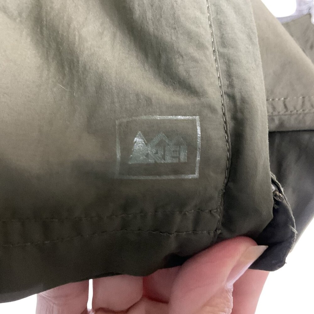 REI Co-op Sahara Convertible Pants, Boys Size Large (14/16), in Shaded Olive - Picture 4 of 14
